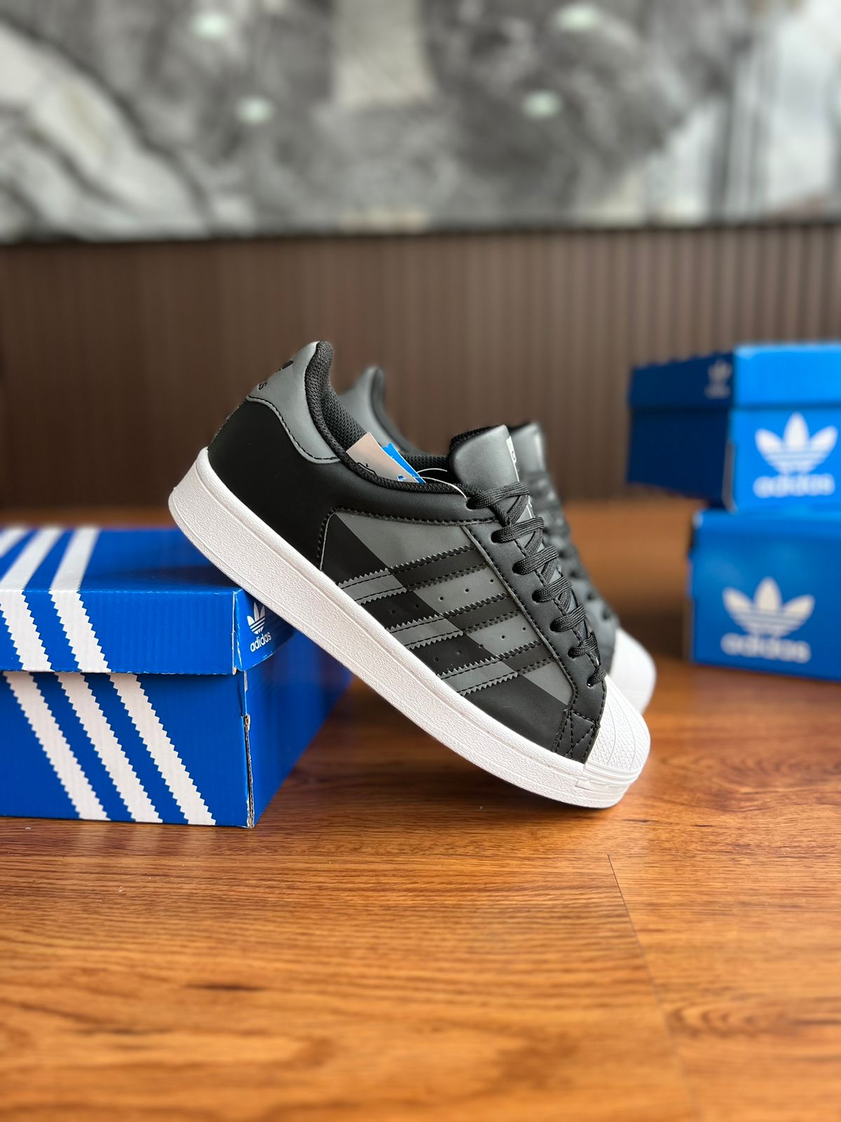 ADIDAS SUPERSTAR NEGRO GRIS BRANDSCOL