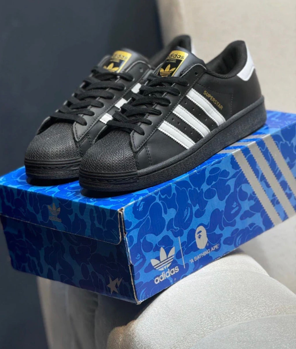 SUPERSTAR NEGRA