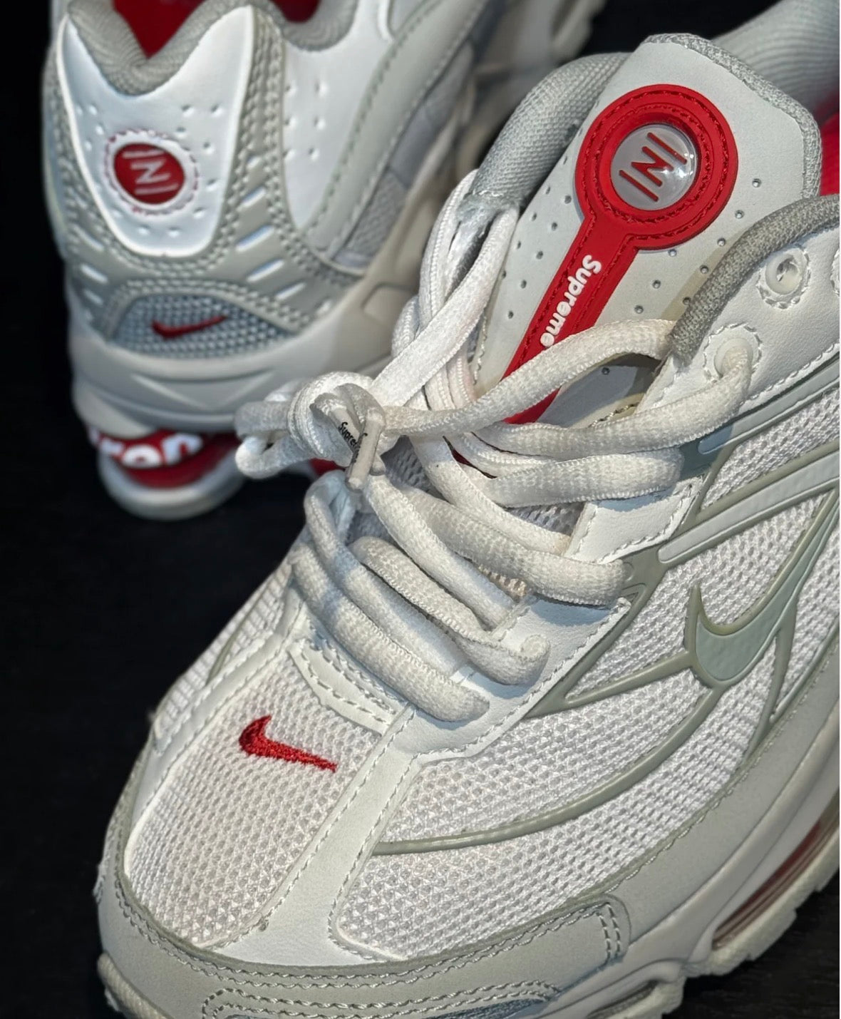 NIKE SHOX X SUPREME