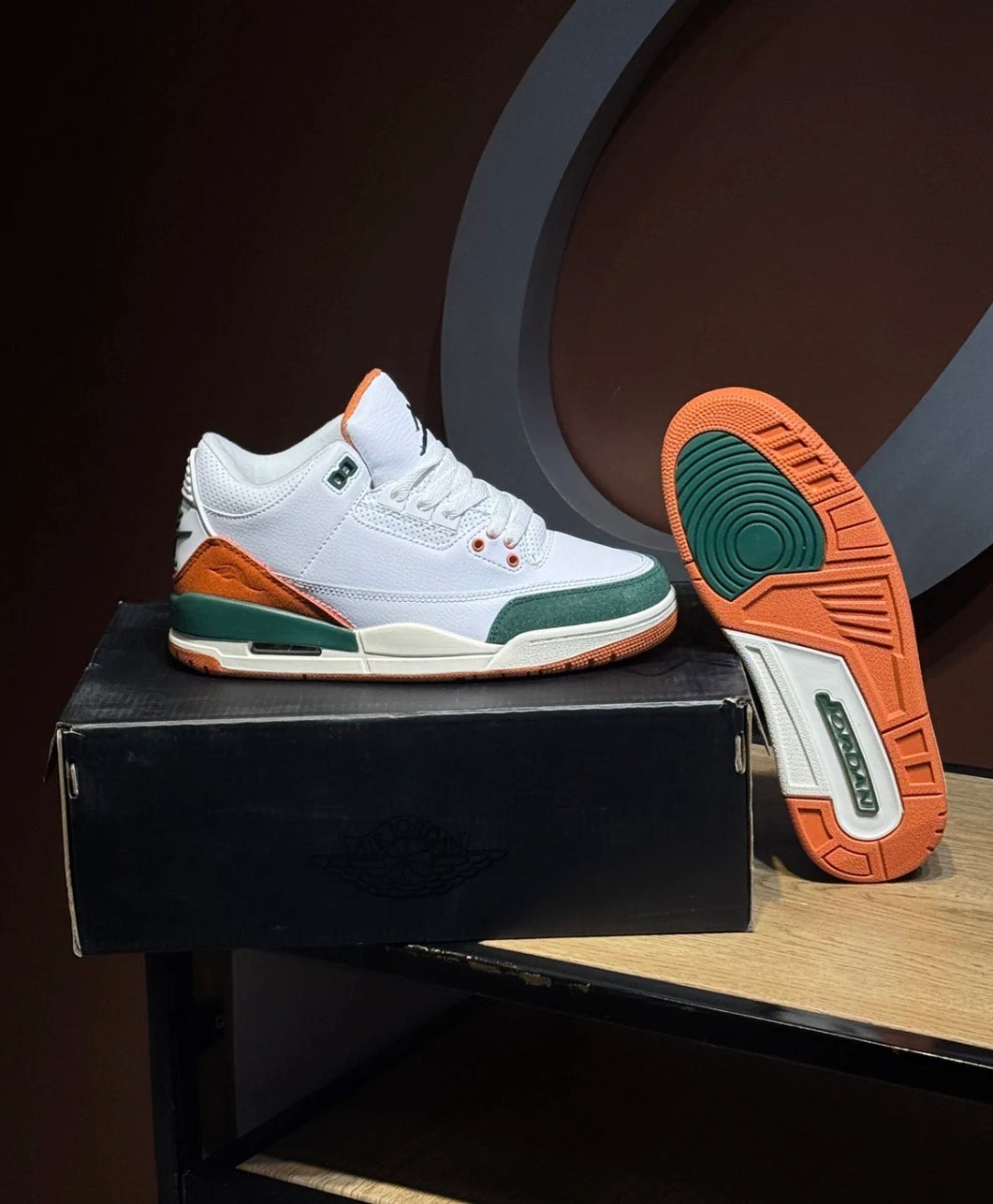 JORDAN RETRO 3