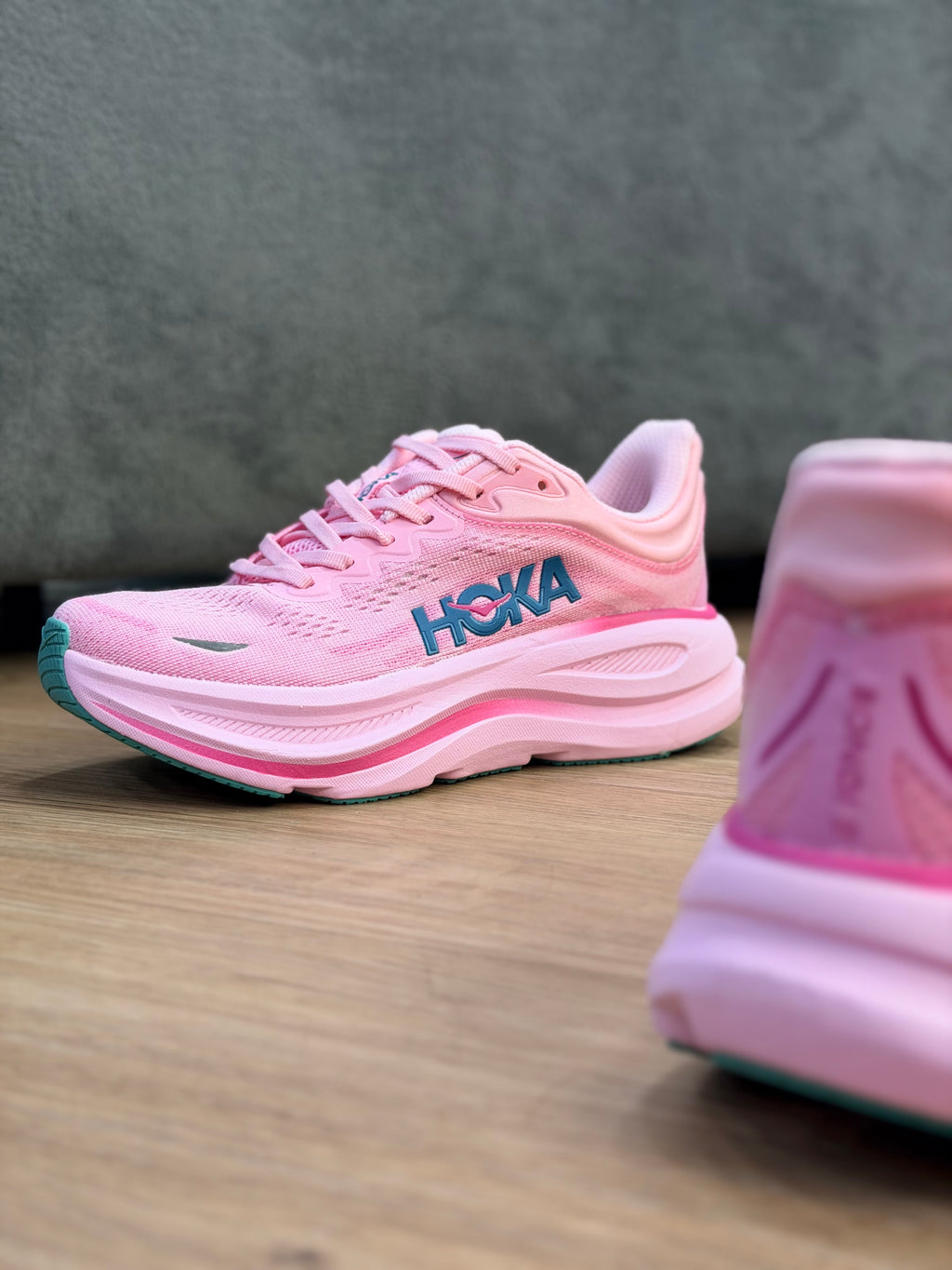 HOKA BONDI 9