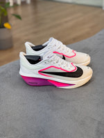 NIKE ZOOMFLY 6