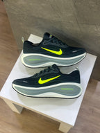 NIKE VOMERO PLUS