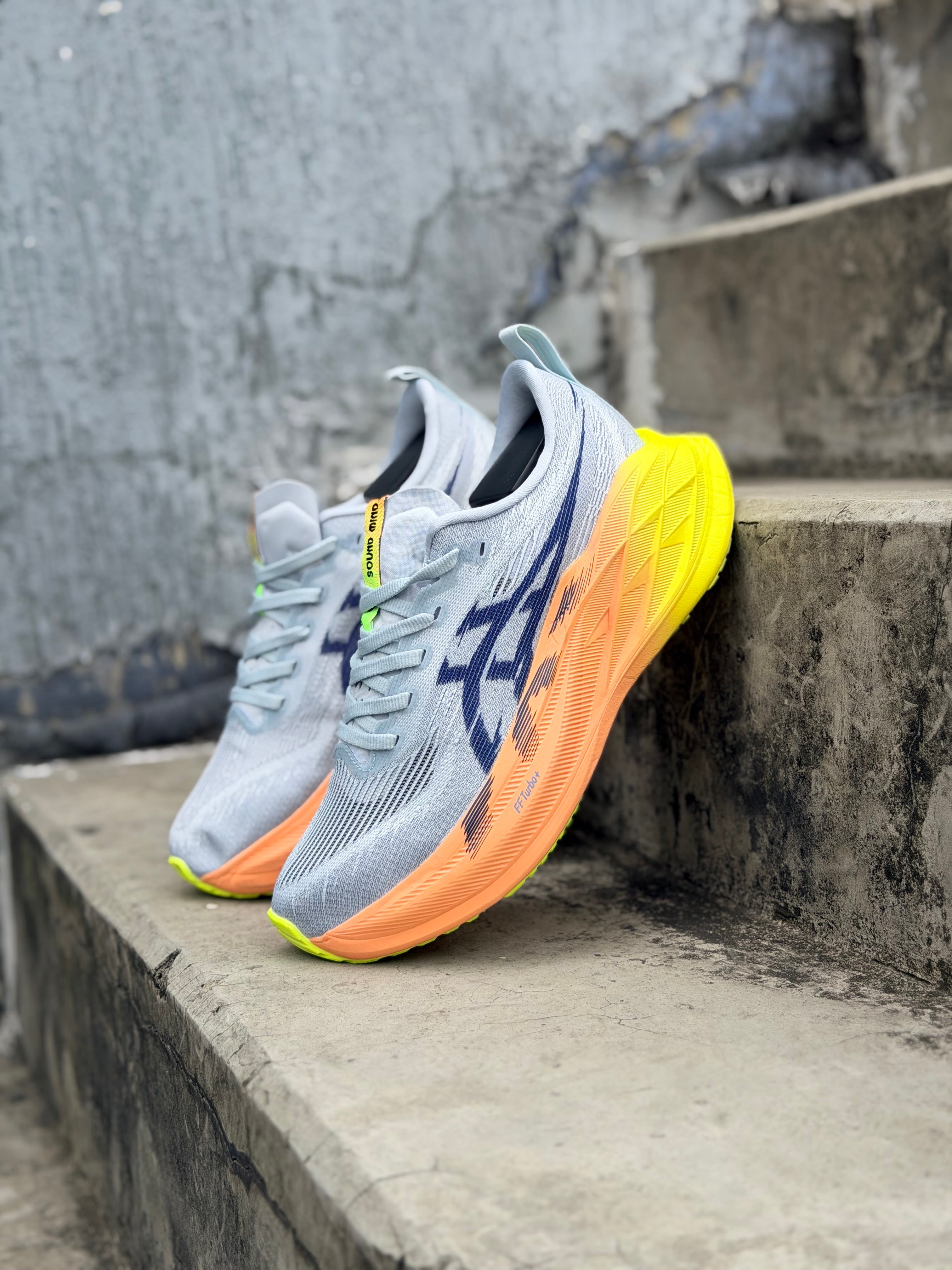 ASICS SUPERBLAST 2