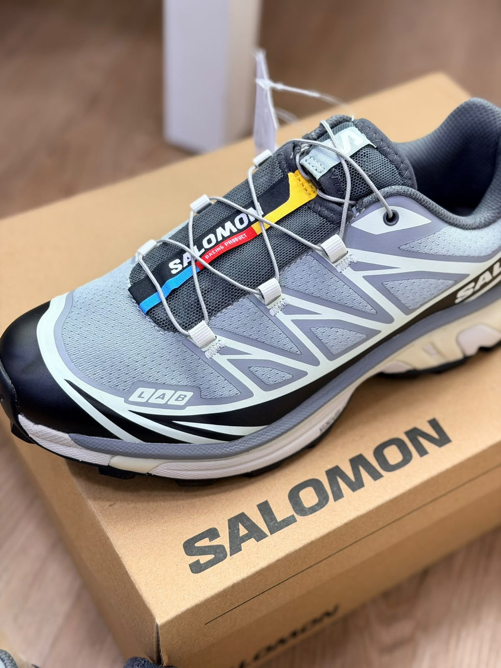 SALOMON XT-6