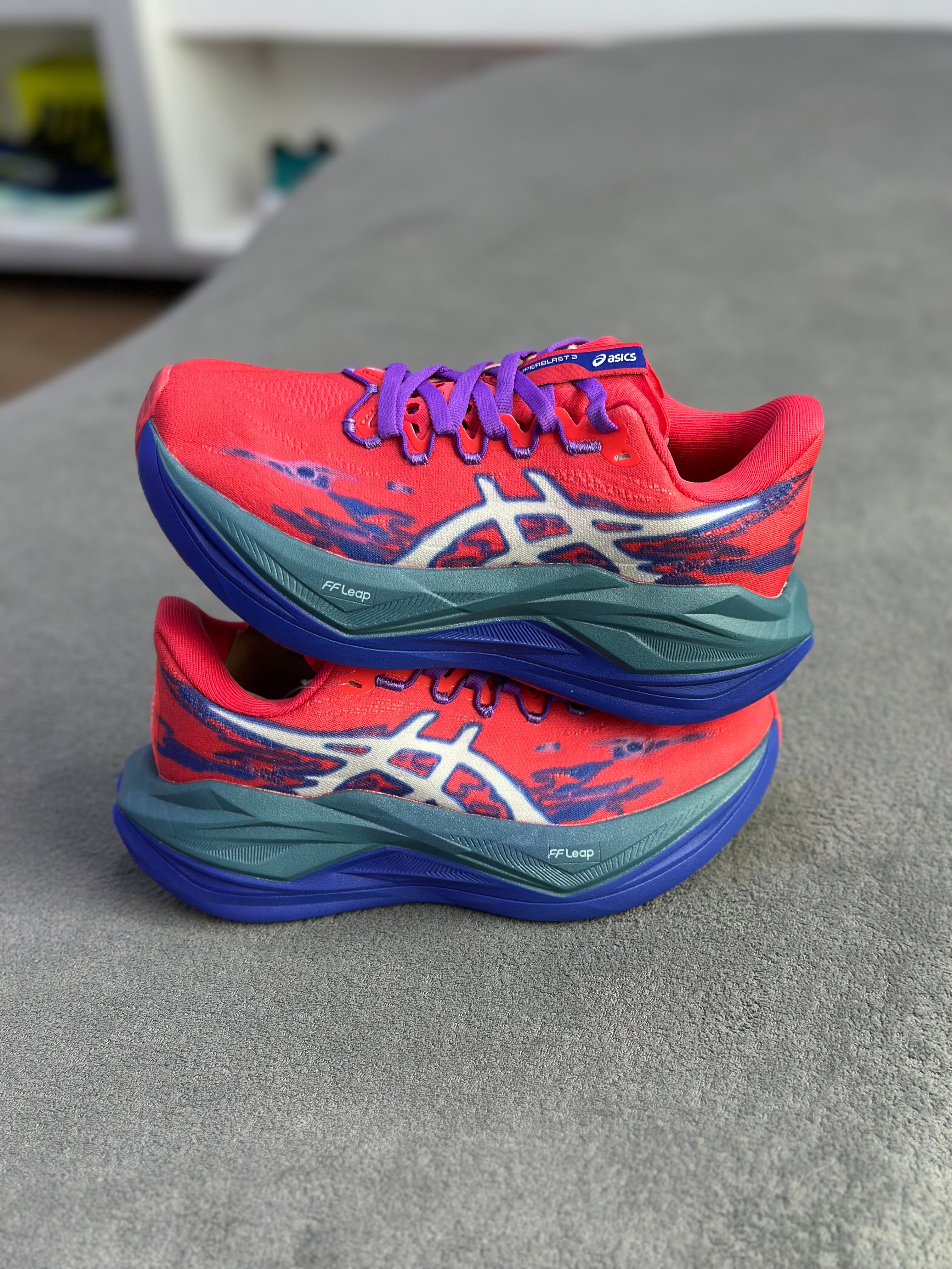 ASICS SUPERBLAST 3