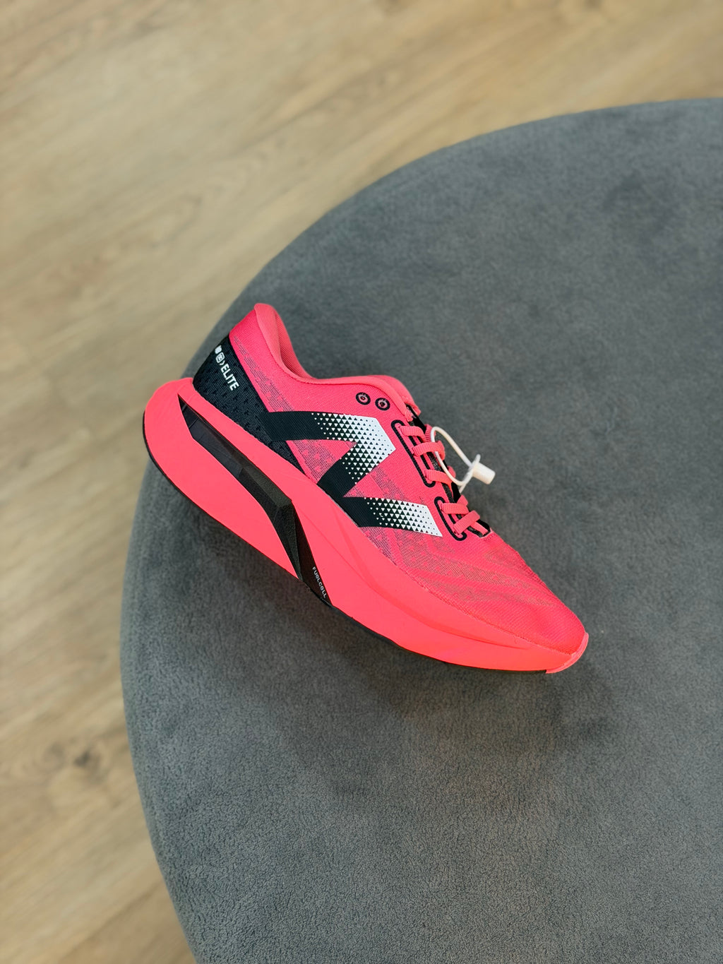 NEW BALANCE ELITE