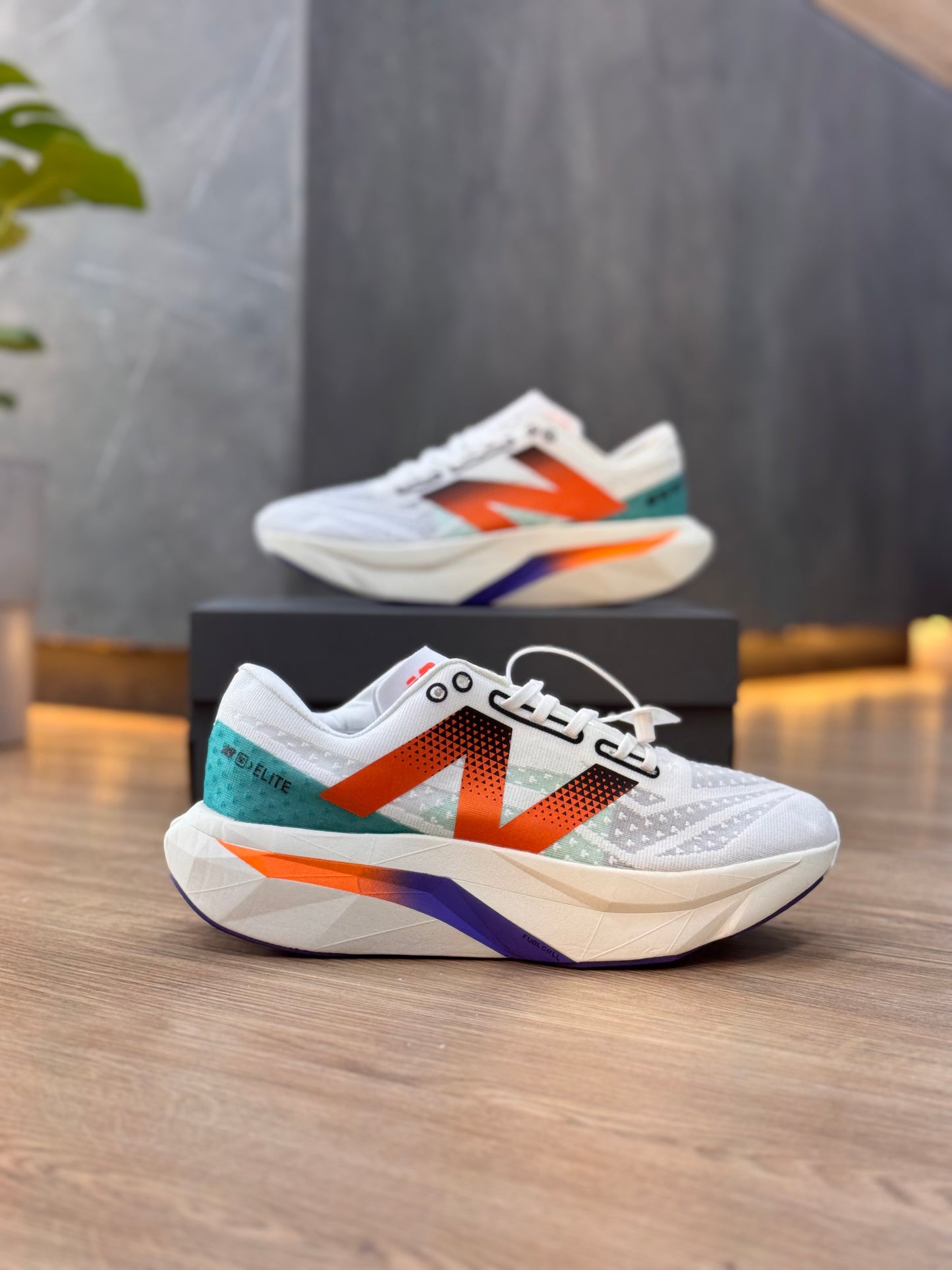 NEW BALANCE ELITE