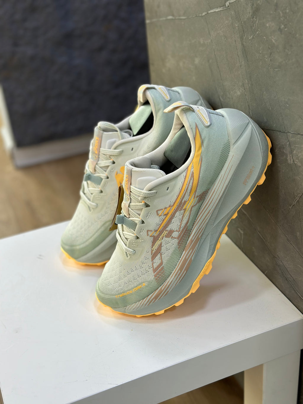 ASICS TRABUCO MAX 4