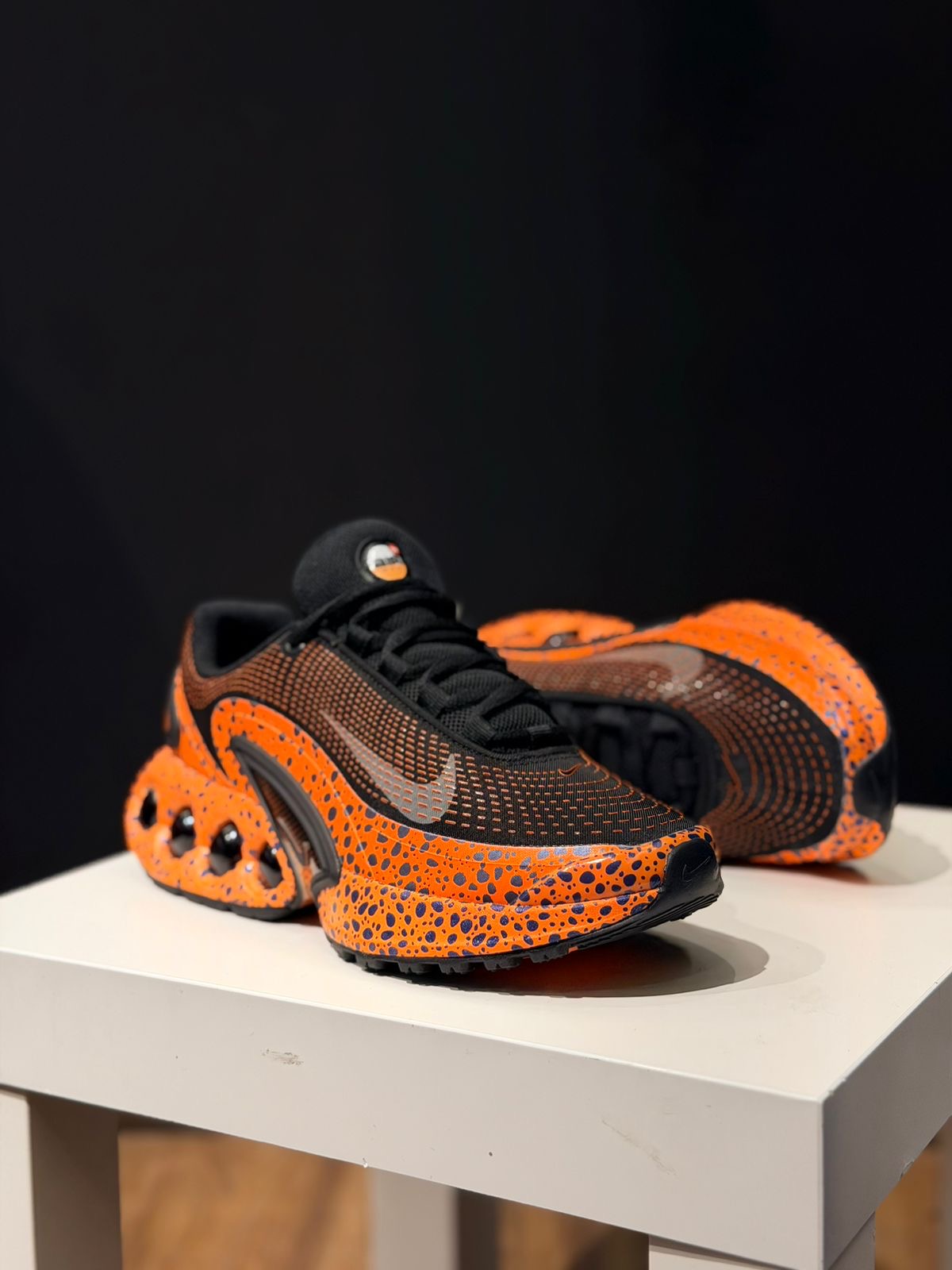 NIKE DN