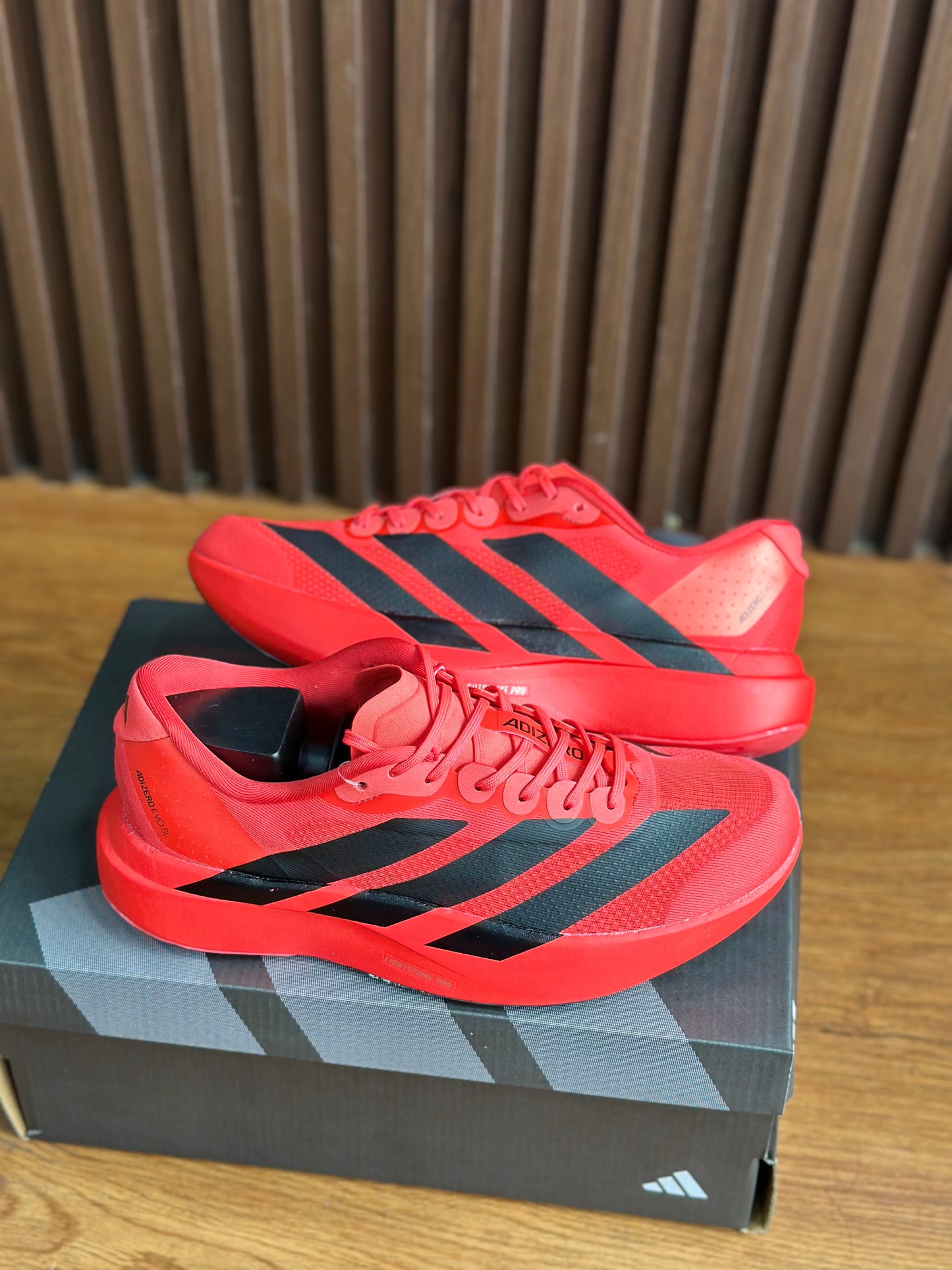 ADIZERO SL