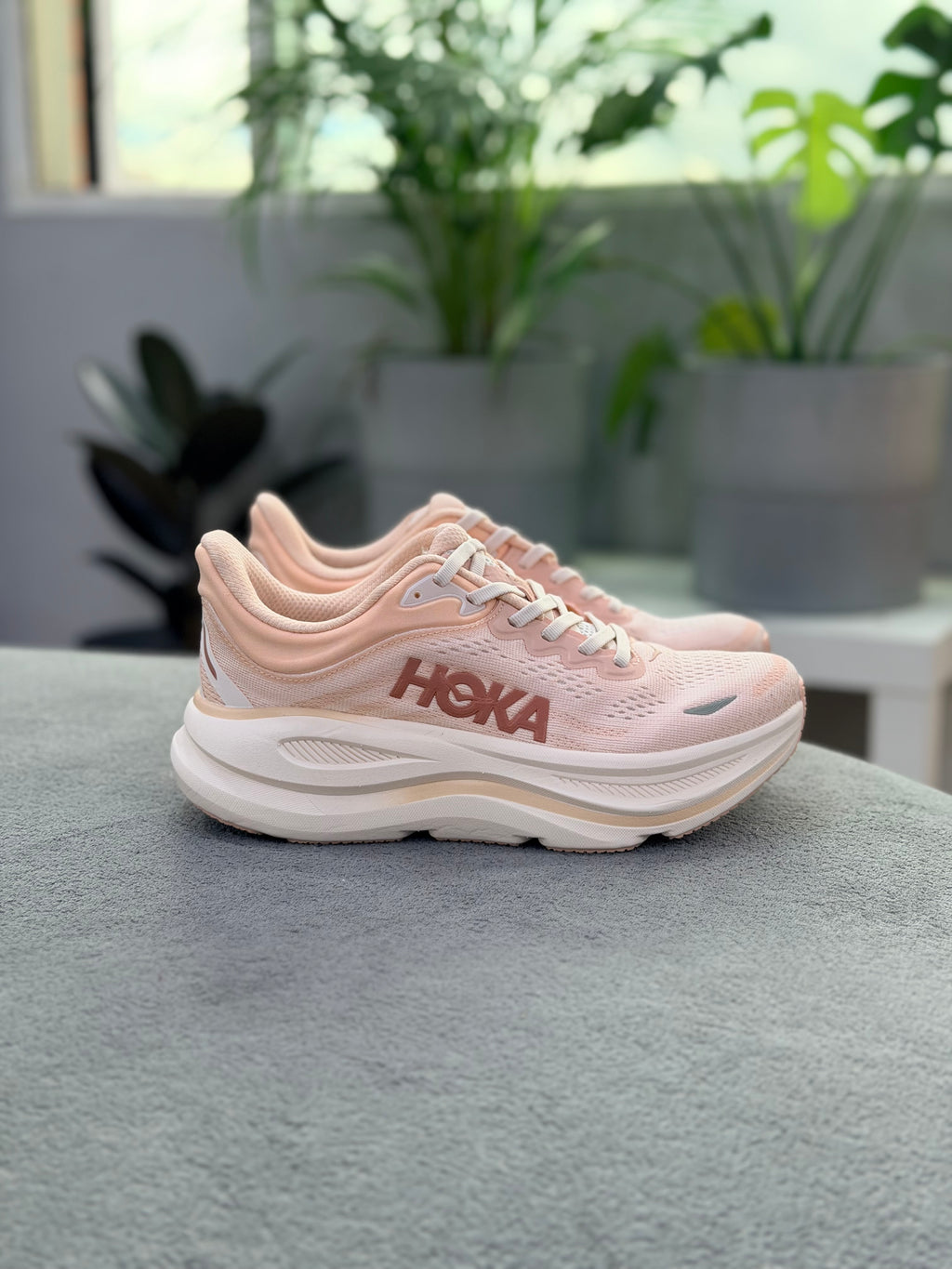 HOKA BONDI 9