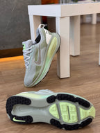 NIKE VOMERO 18