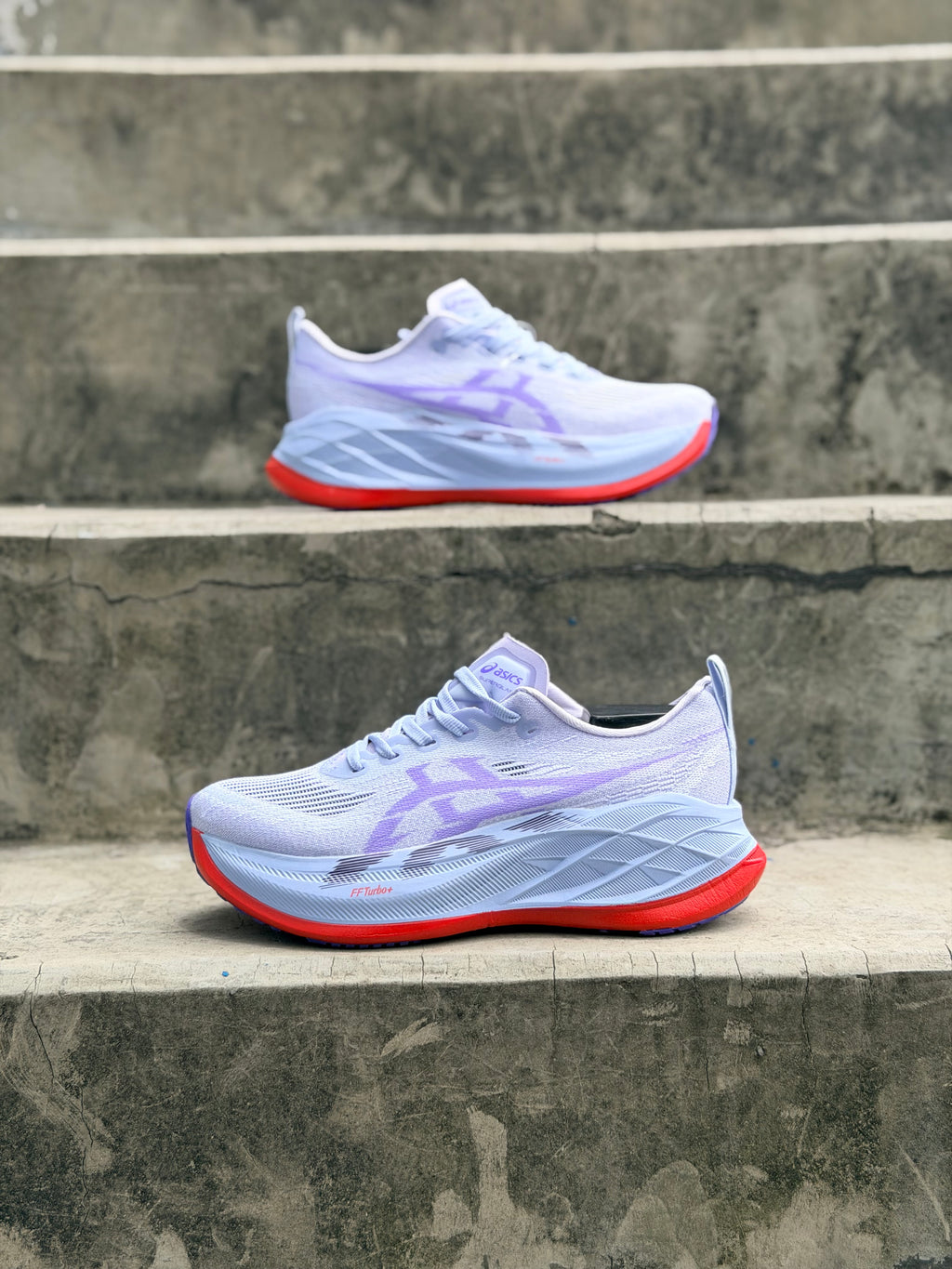 ASICS SUPERBLAST