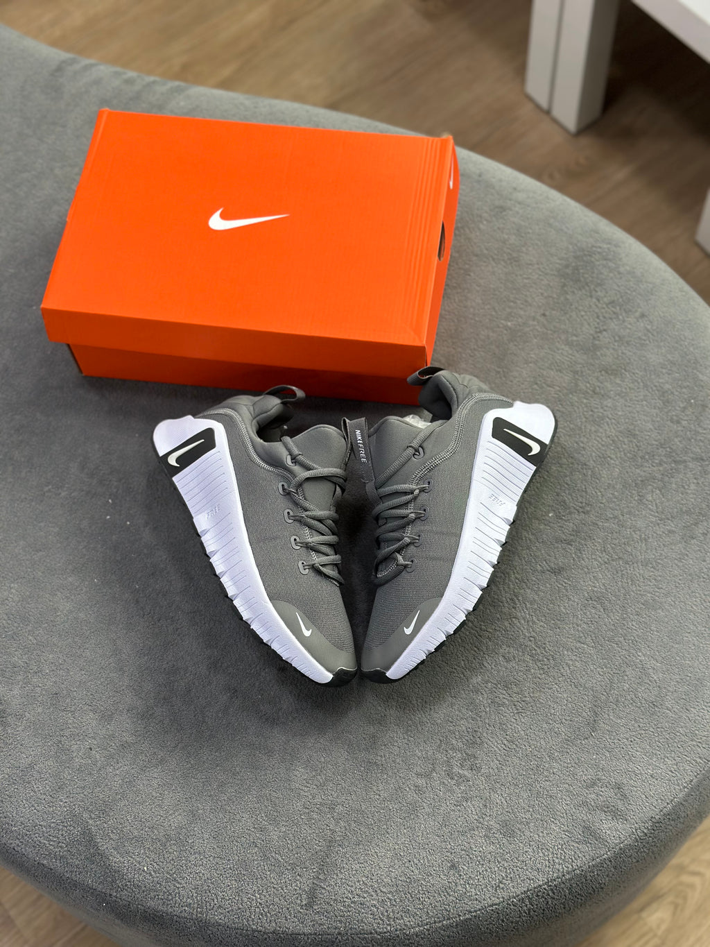 NIKE FREE METCON