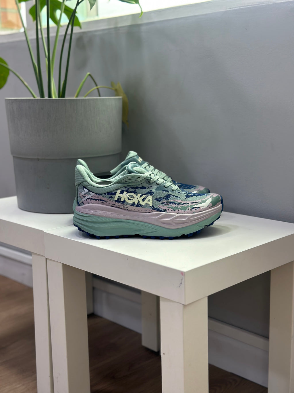 HOKA TRAIL
