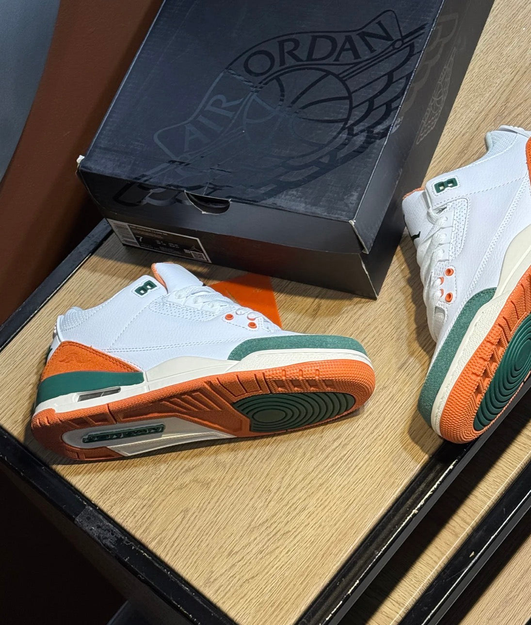 JORDAN RETRO 3
