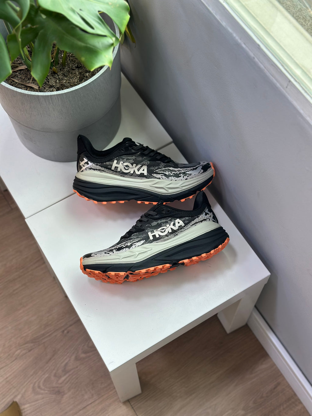 HOKA TRAIL