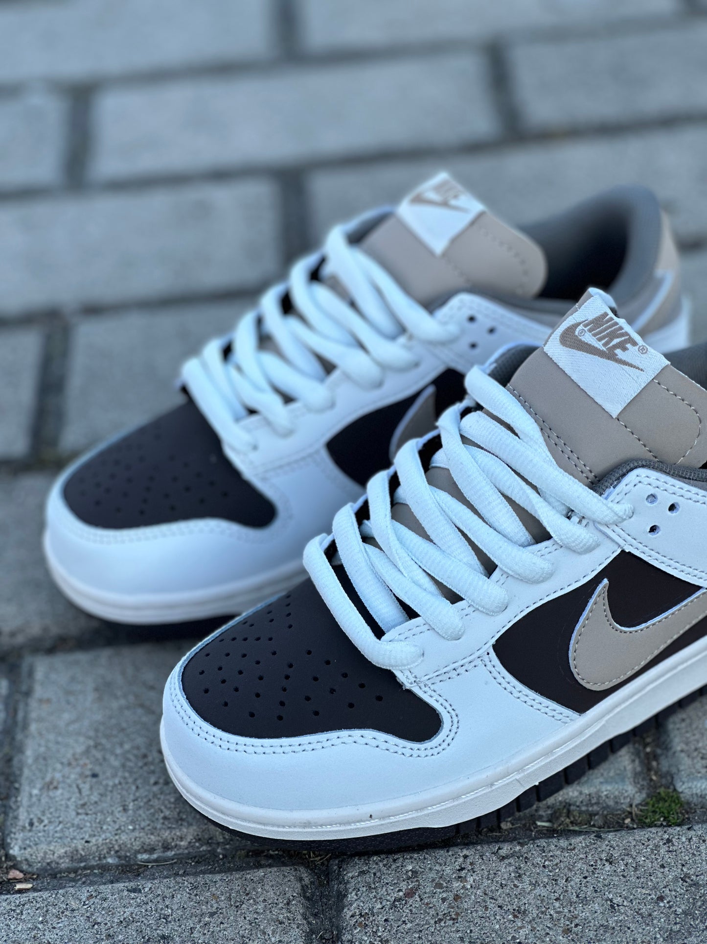 NIKE SB BEAR