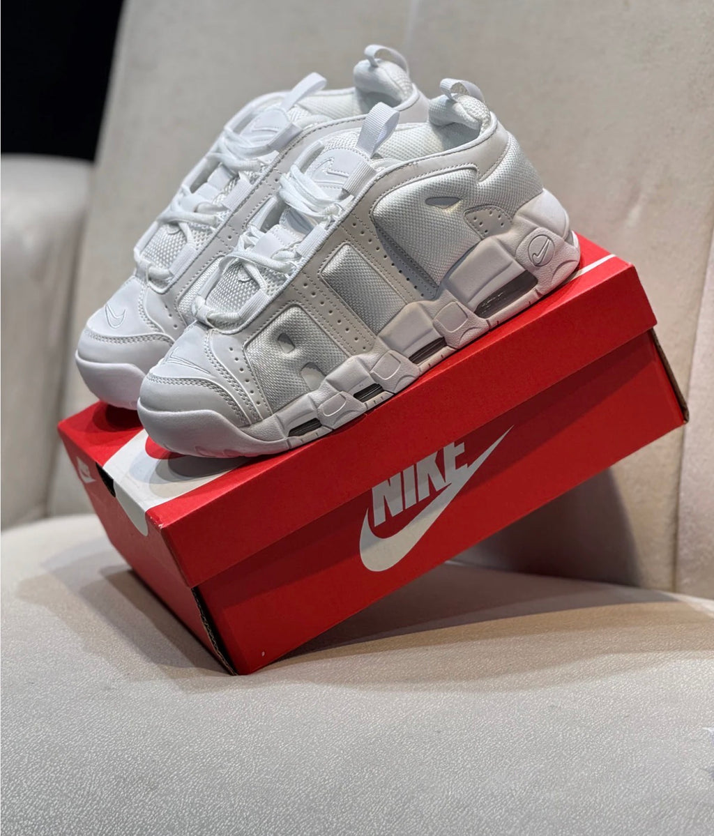 NIKE UPTEMPO 2