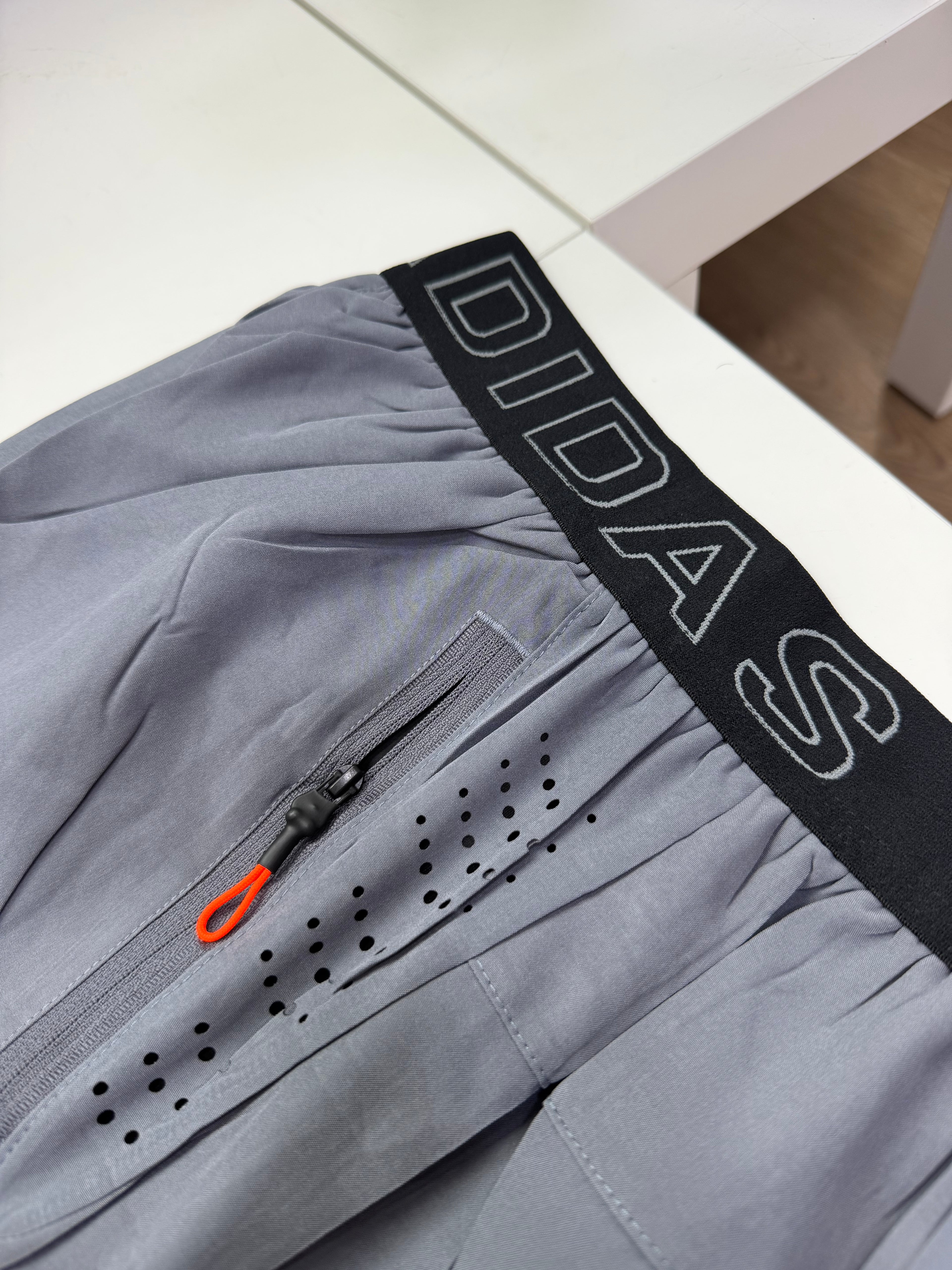 ADIDAS SHORT LICRA