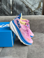 HOKA CLIFTON 9