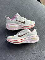 NIKE VOMERO PLUS