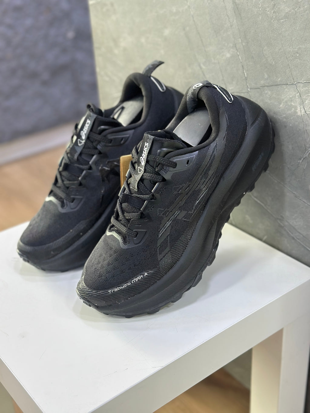 ASICS TRABUCO MAX 4