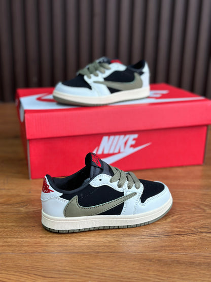 NIKE SB TRAVIS SCOTT