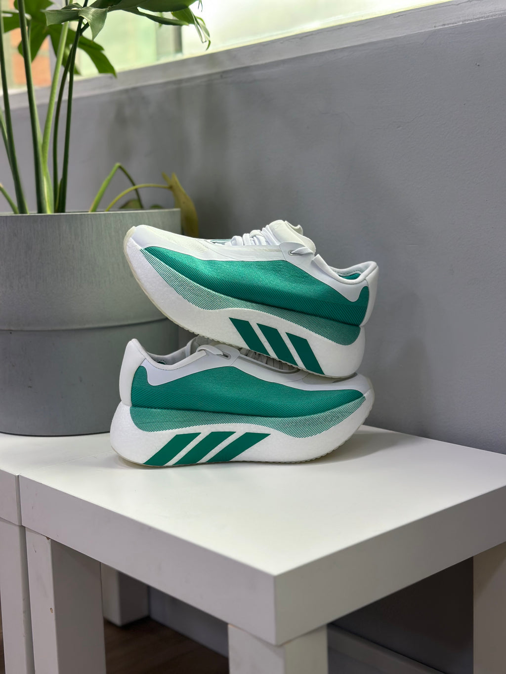 ADIDAS HYPERBOOST