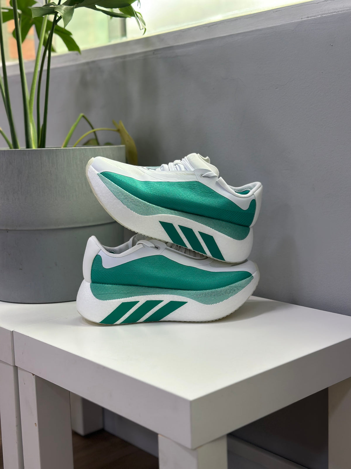 ADIDAS HYPERBOOST