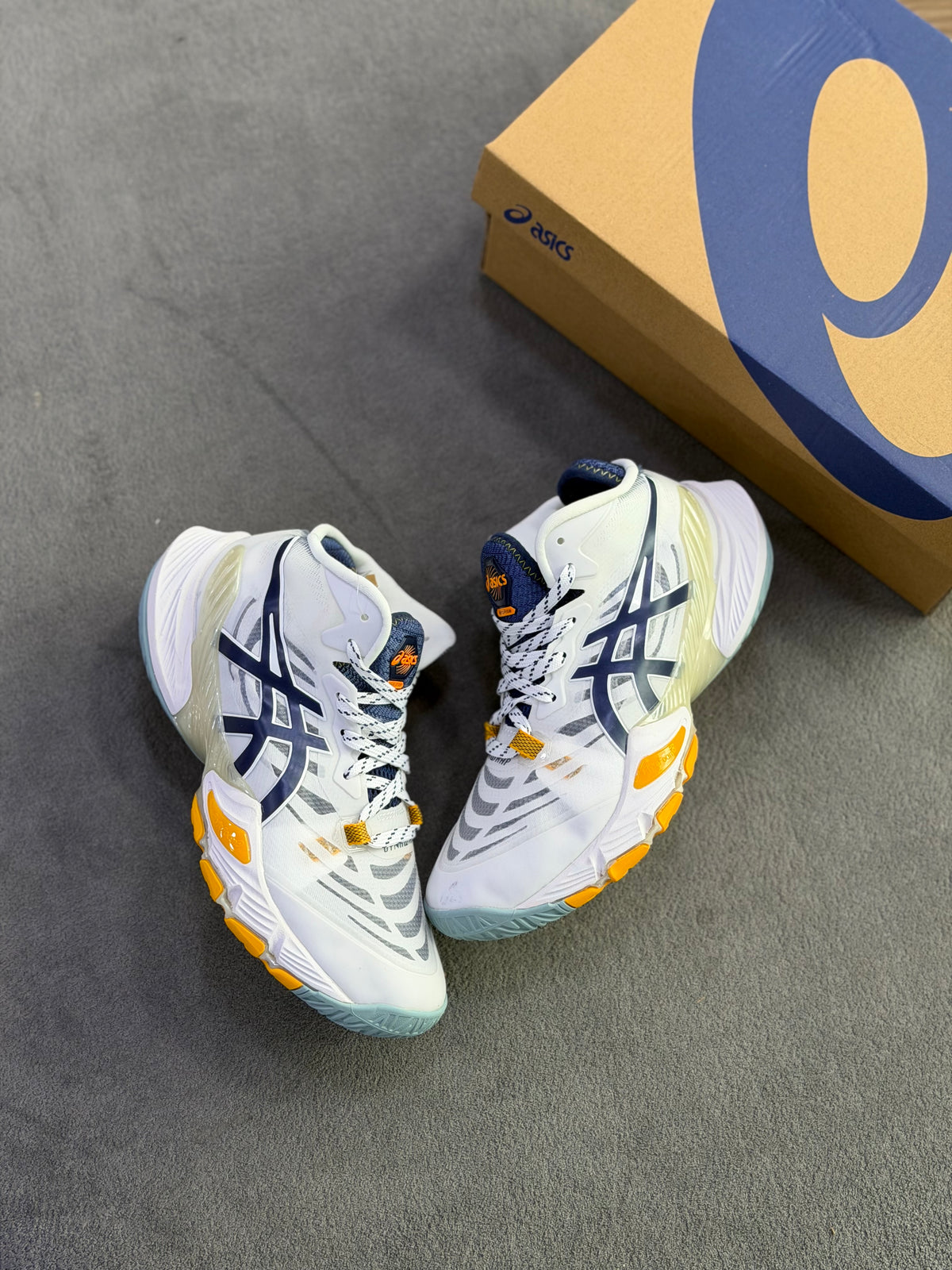 ASICS BASKETBALL