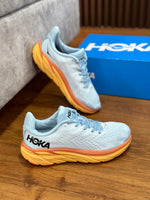 HOKA CLIFTON 8