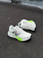 NEW BALANCE 880