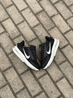 NIKE ZOOM RUN