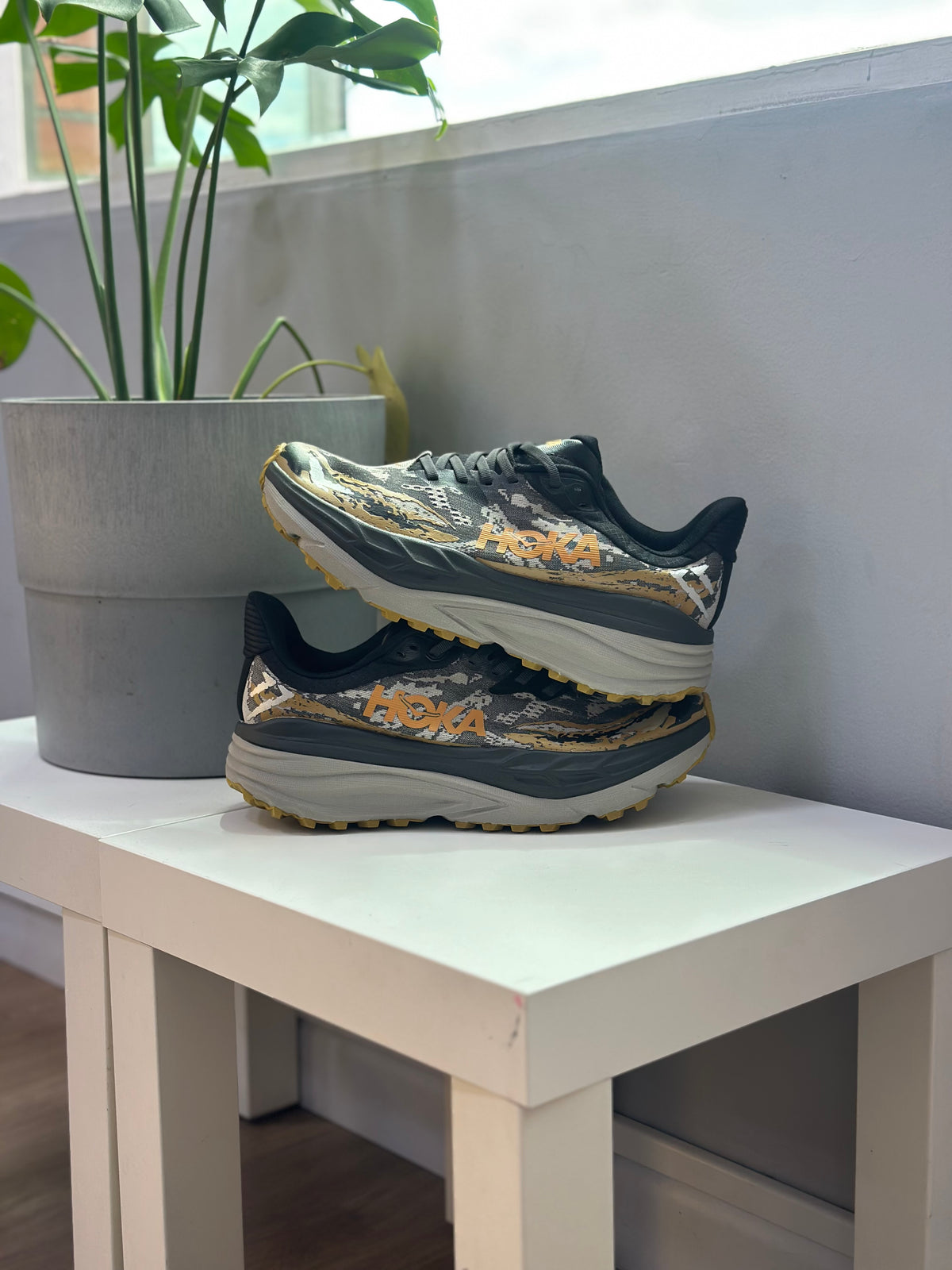 HOKA TRAIL