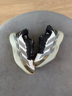 ADIDAS SL