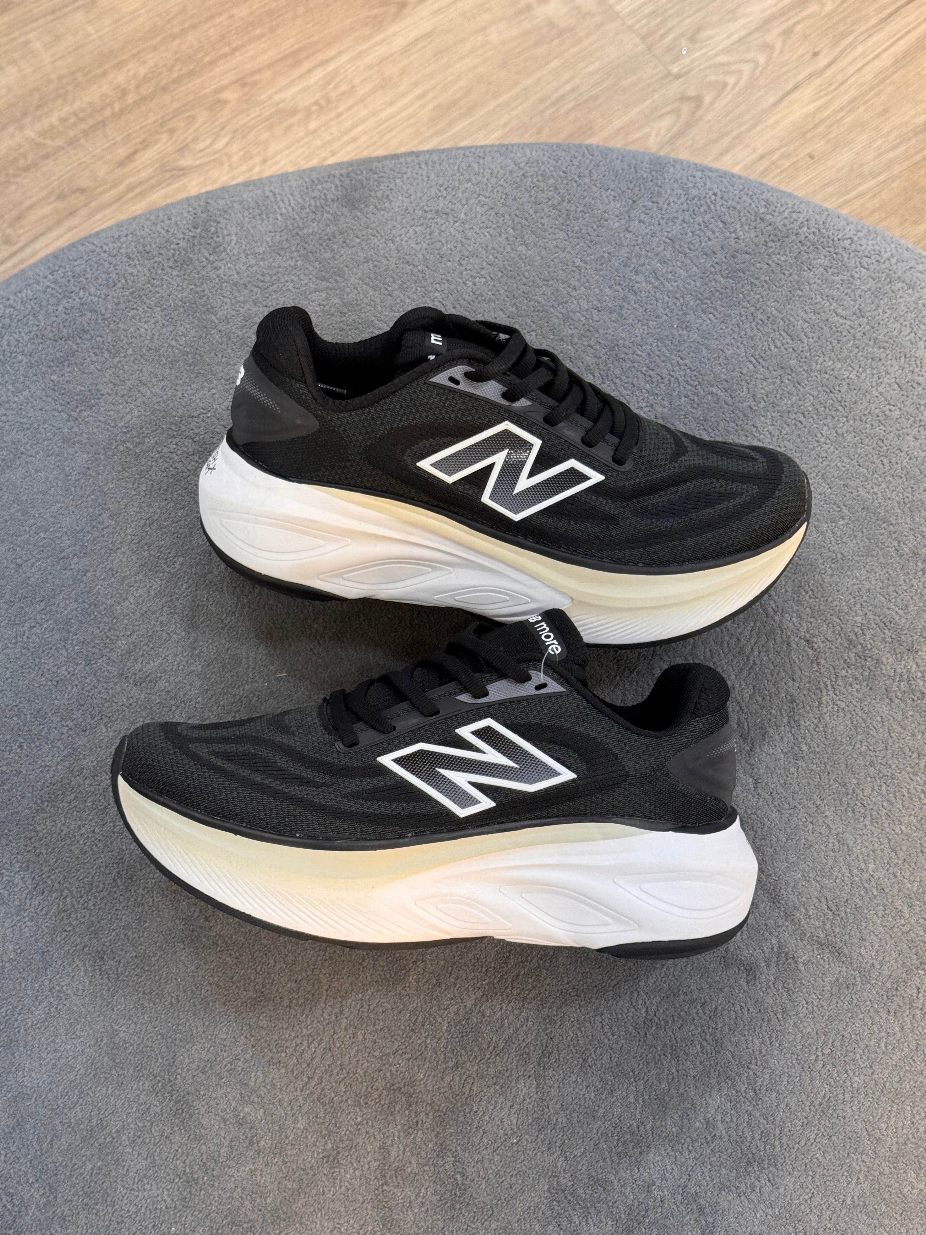 NEW BALANCE MORE