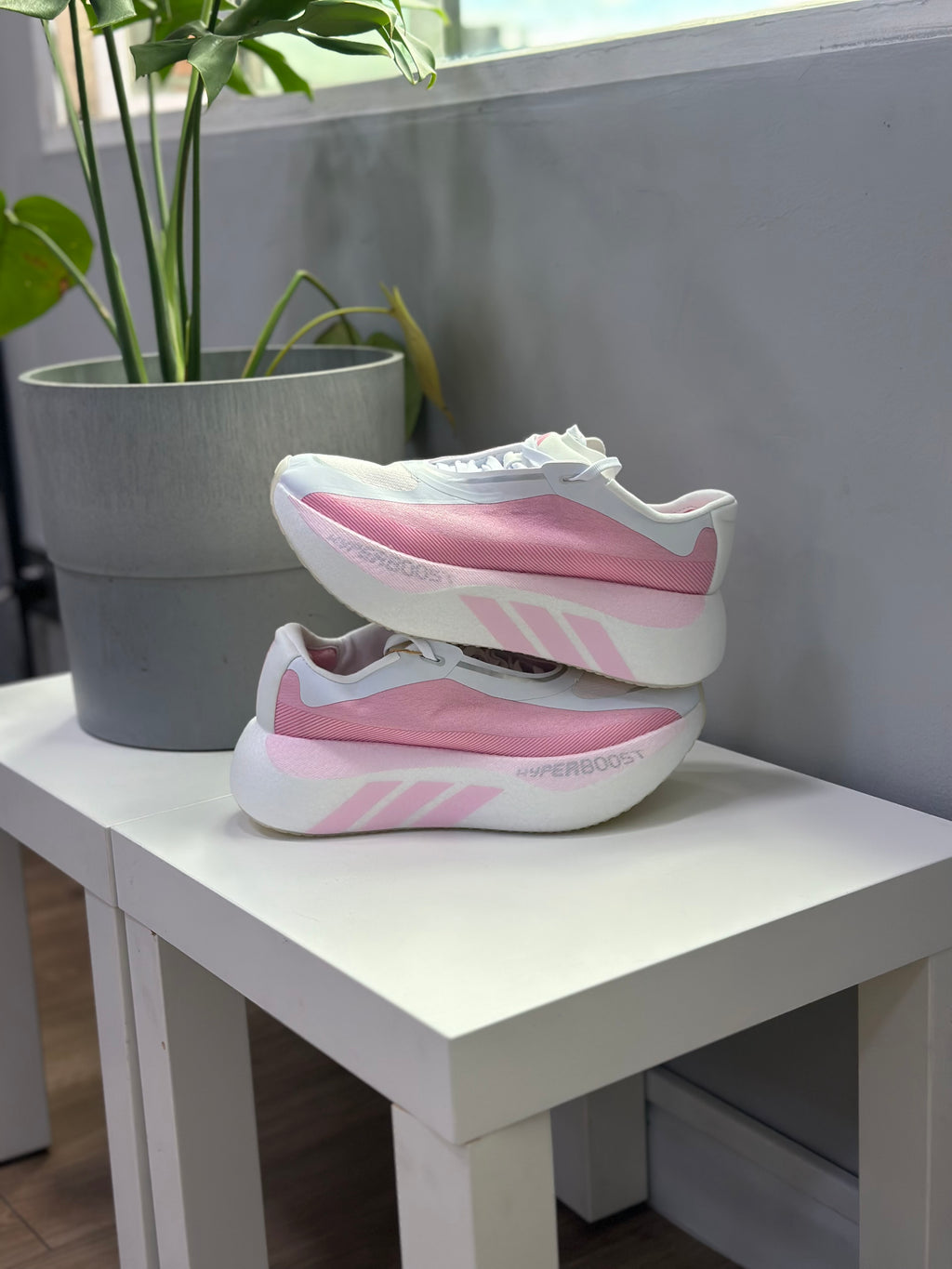 ADIDAS HYPERBOOST