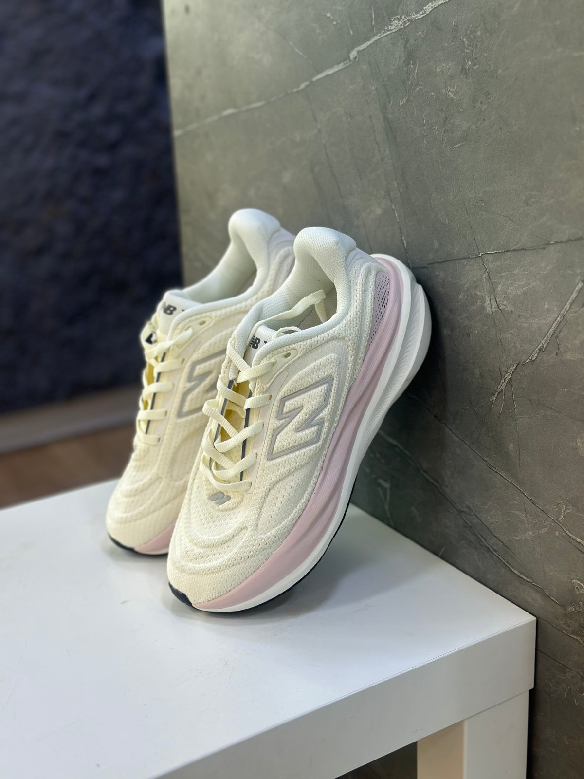 NEW BALANCE 1080
