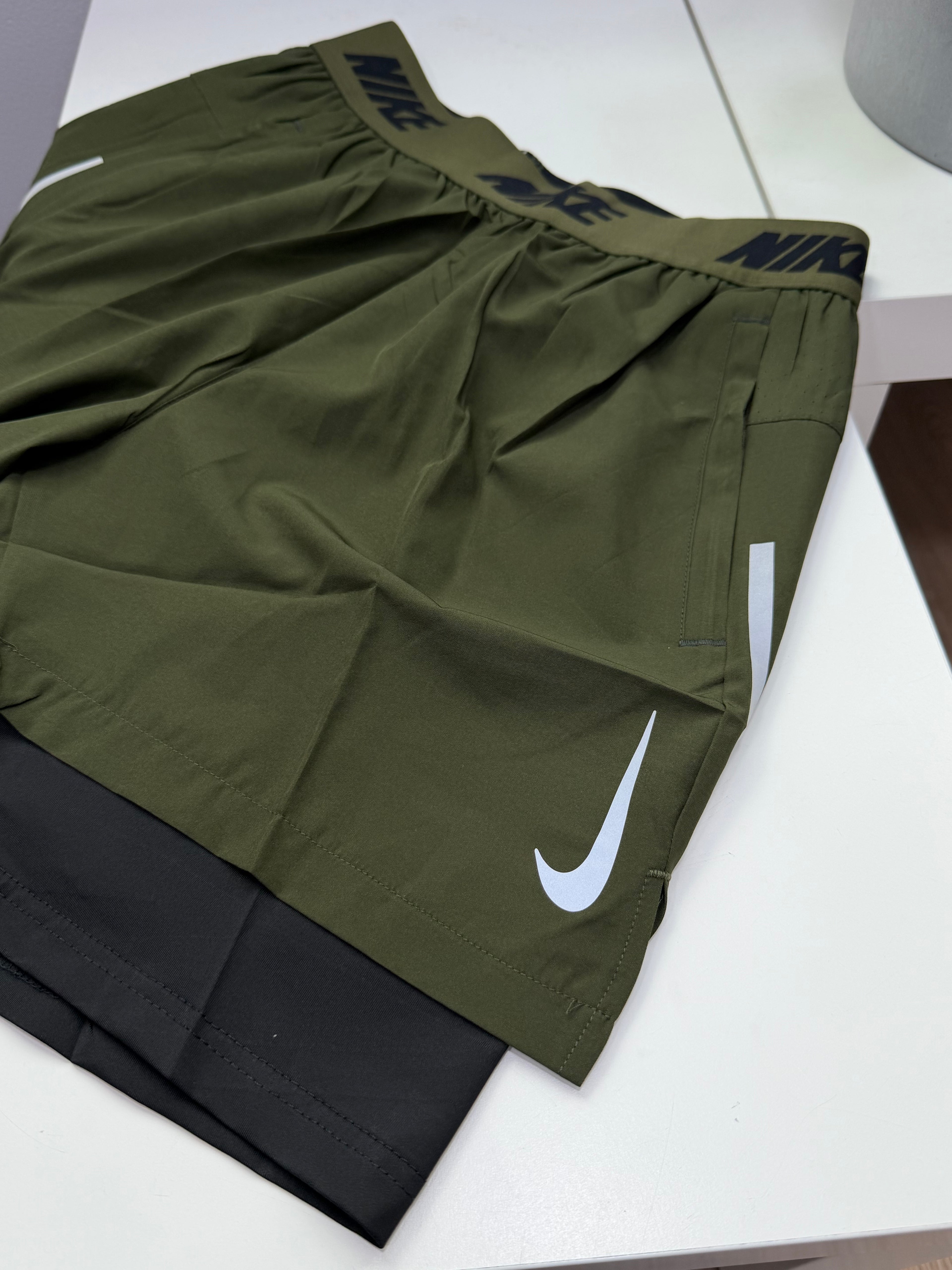 NIKE SHORT LICRA