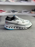 ON CLOUD WATERPROOF