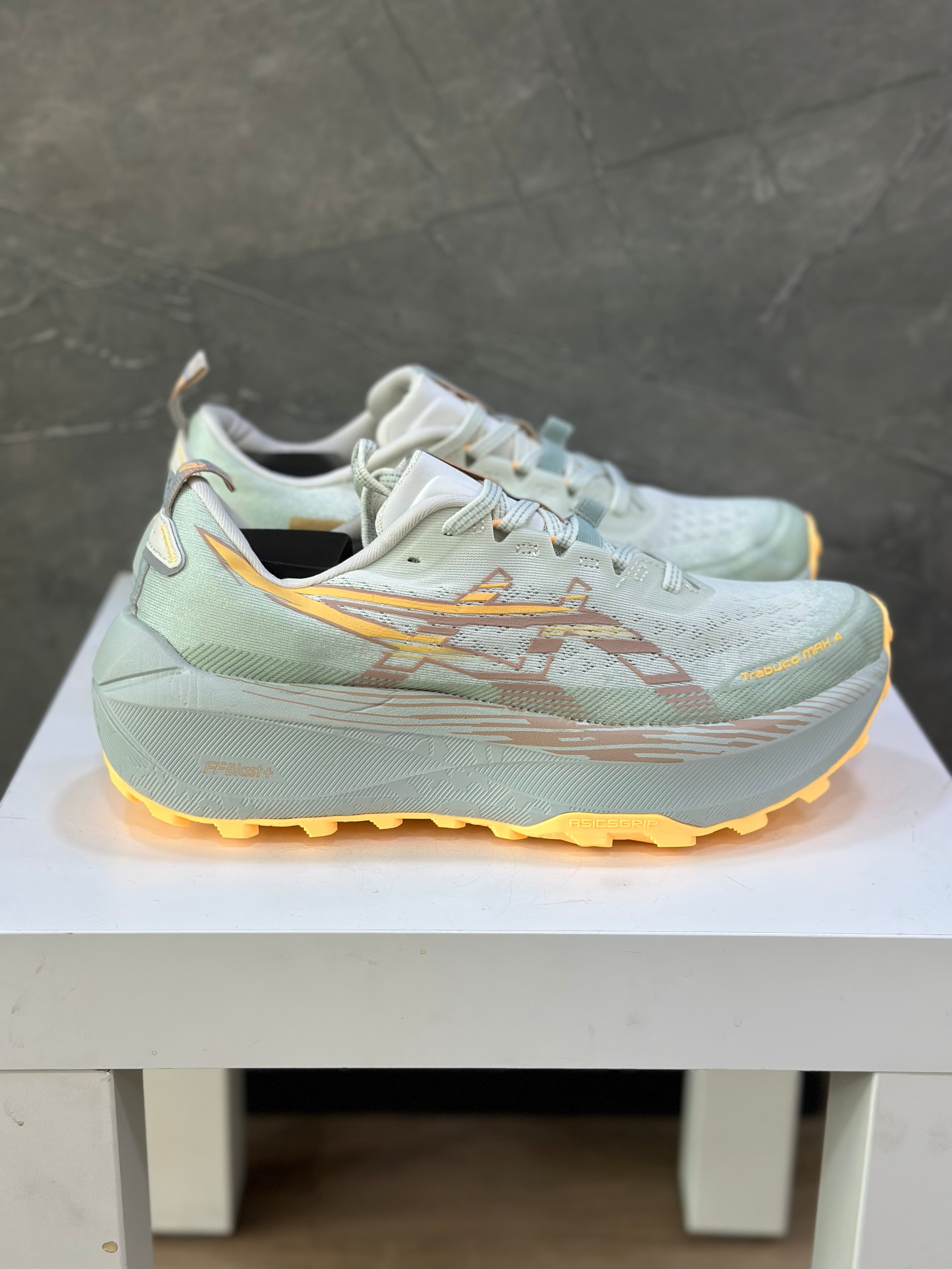 ASICS TRABUCO MAX 4