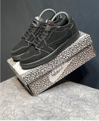 JORDAN RETRO 1 LOW