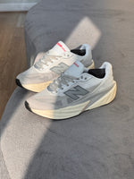 NEW BALANCE REBEL