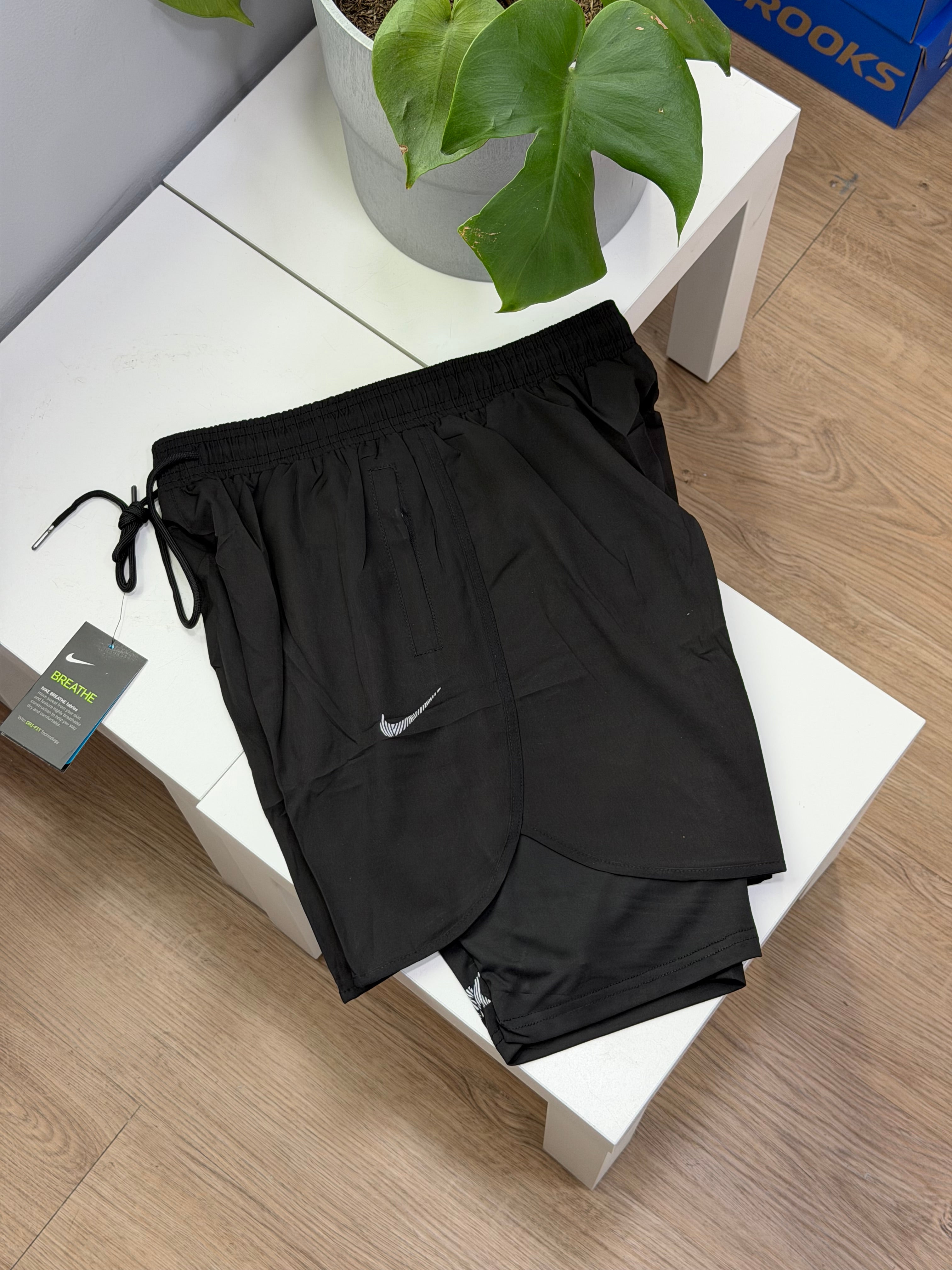 NIKE SHORT LICRA