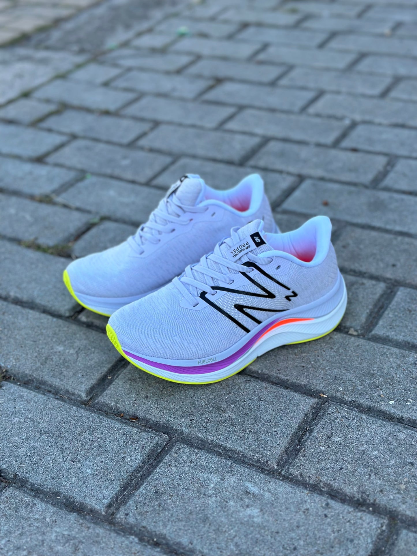 NEW BALANCE PROPEL