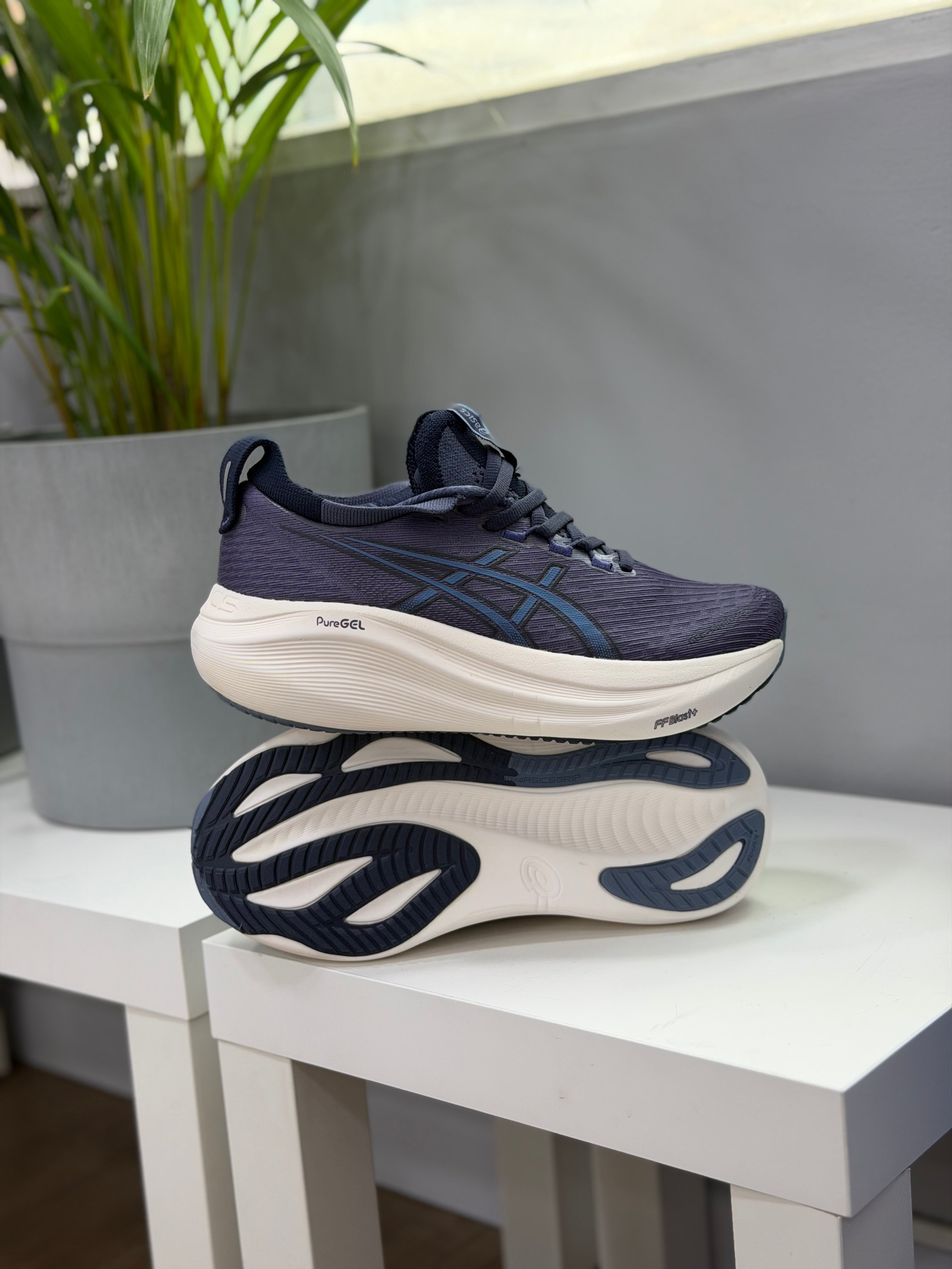 ASICS NIMBUST 27