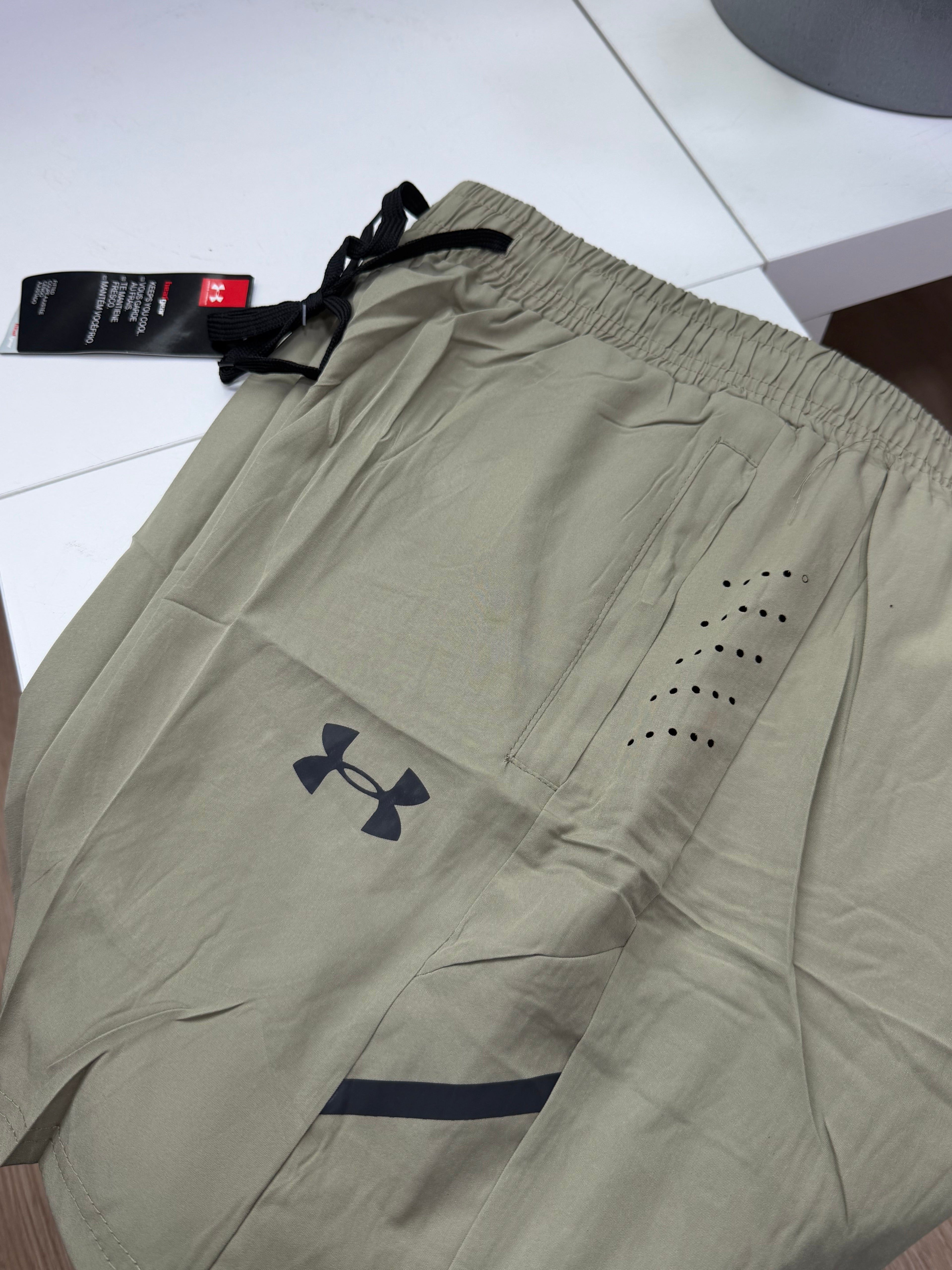 UNDER ARMOUR LICRA