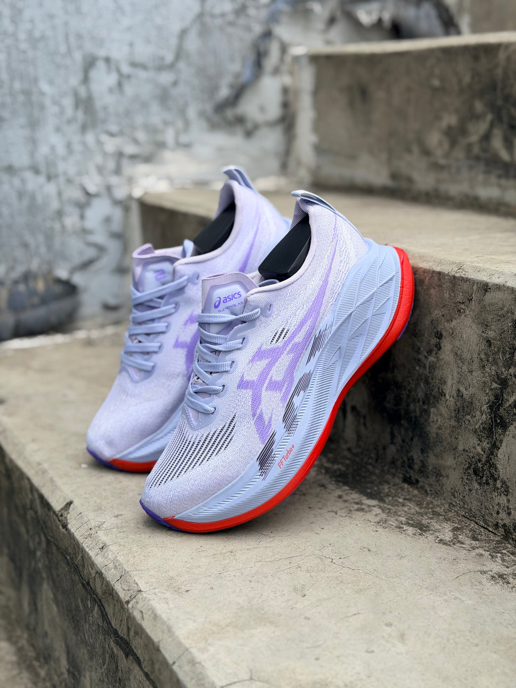 ASICS SUPERBLAST